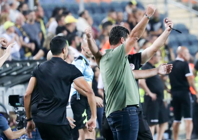 אביטן. "נותן לך הרגשה שסומכים עליך" (דני מרון) אביטן. "נותן לך הרגשה שסומכים עליך" (דני מרון)