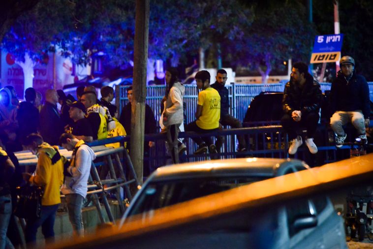 אוהדי בית"ר. לא עברו בשתיקה על היכולת הרעה (אריאל שלום)