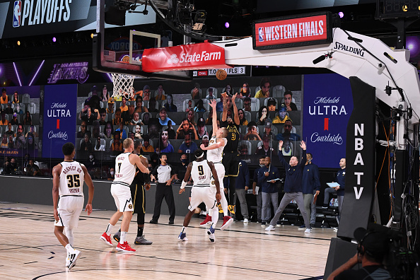 אנתוני דייויס