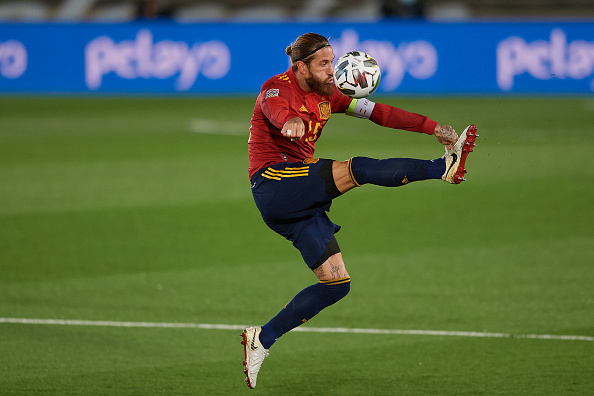 This image has an empty alt attribute; its file name is 1011982