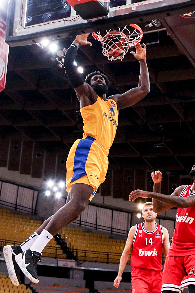 אות'לו האנטר