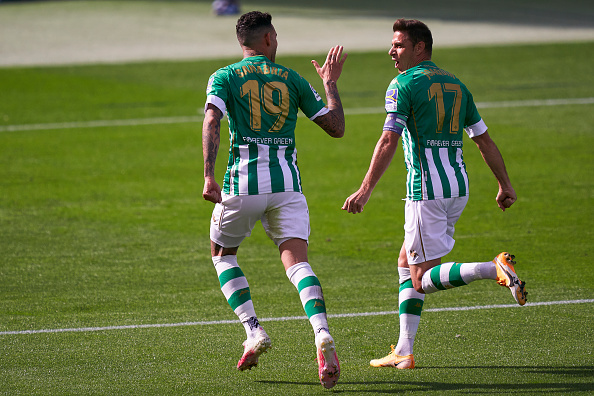 This image has an empty alt attribute; its file name is 1014575