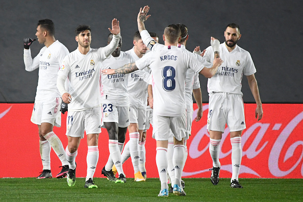 This image has an empty alt attribute; its file name is 1023482