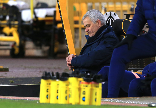 This image has an empty alt attribute; its file name is 1024211