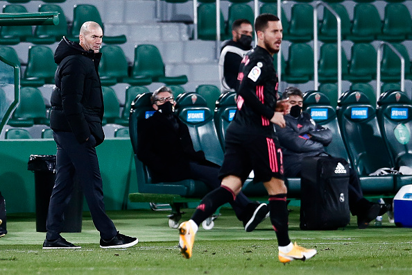 זינדין זידאן, אדן הזאר