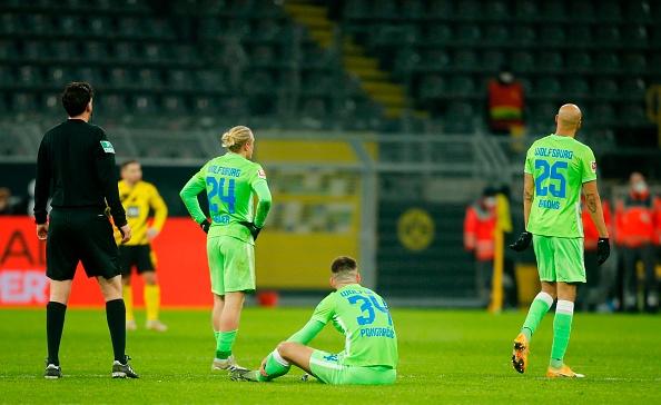 This image has an empty alt attribute; its file name is 1025330