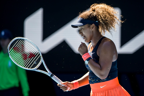 נאומי אוסקה