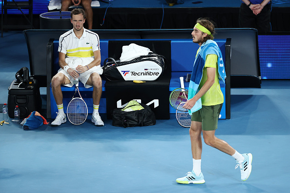 דניל מדבדב, סטפנאוס ציציפאס