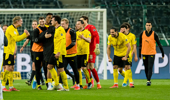 שחקני דורטמונד חוגגים