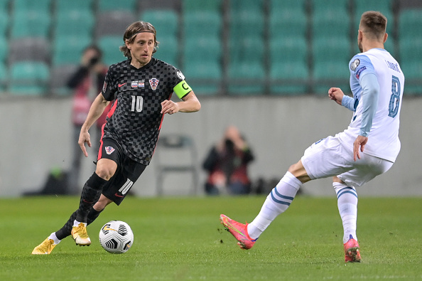 This image has an empty alt attribute; its file name is 1039305