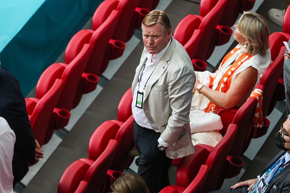 רונאלד קומאן, מאמן הולנד לשעבר, הגיע לצפות בנבחרת