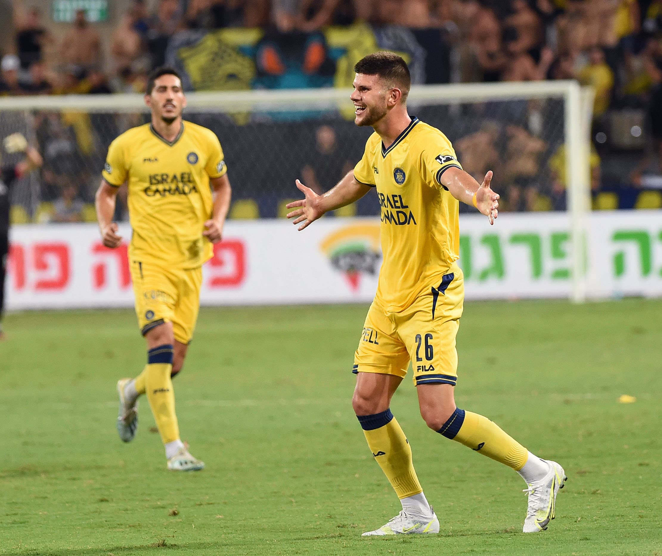 שחקן מכבי תל אביב רונן חנציס