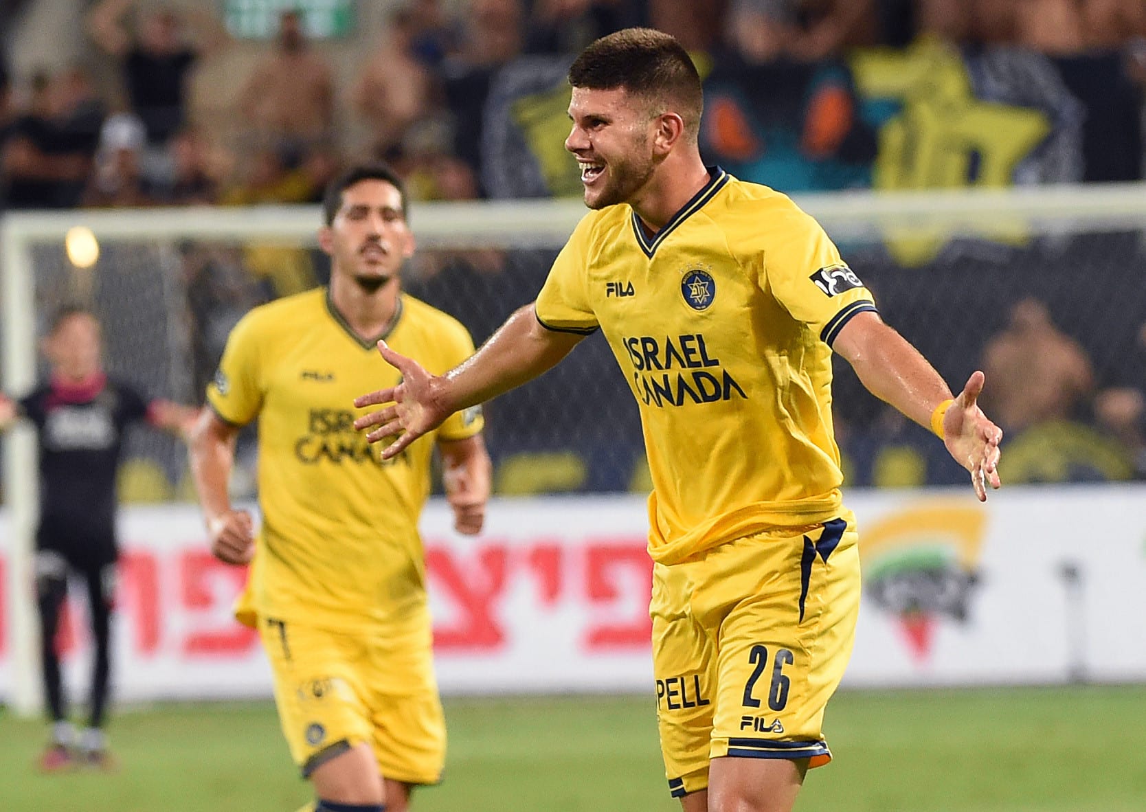 שחקן מכבי תל אביב רונן חנציס