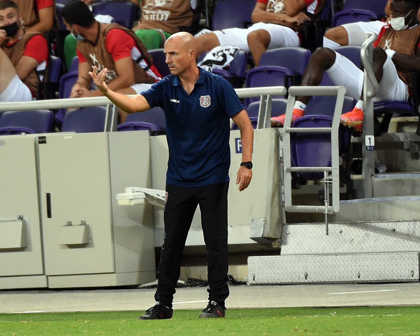 מאמן הפועל ירושלים זיו אריה