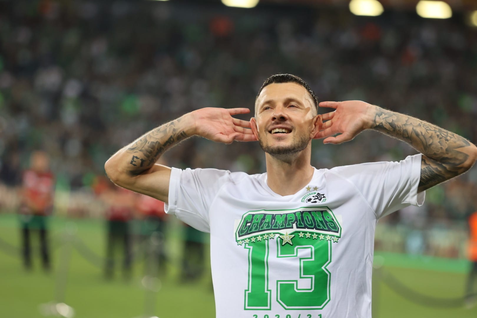 שחקן מכבי חיפה ניקיטה רוקאביציה