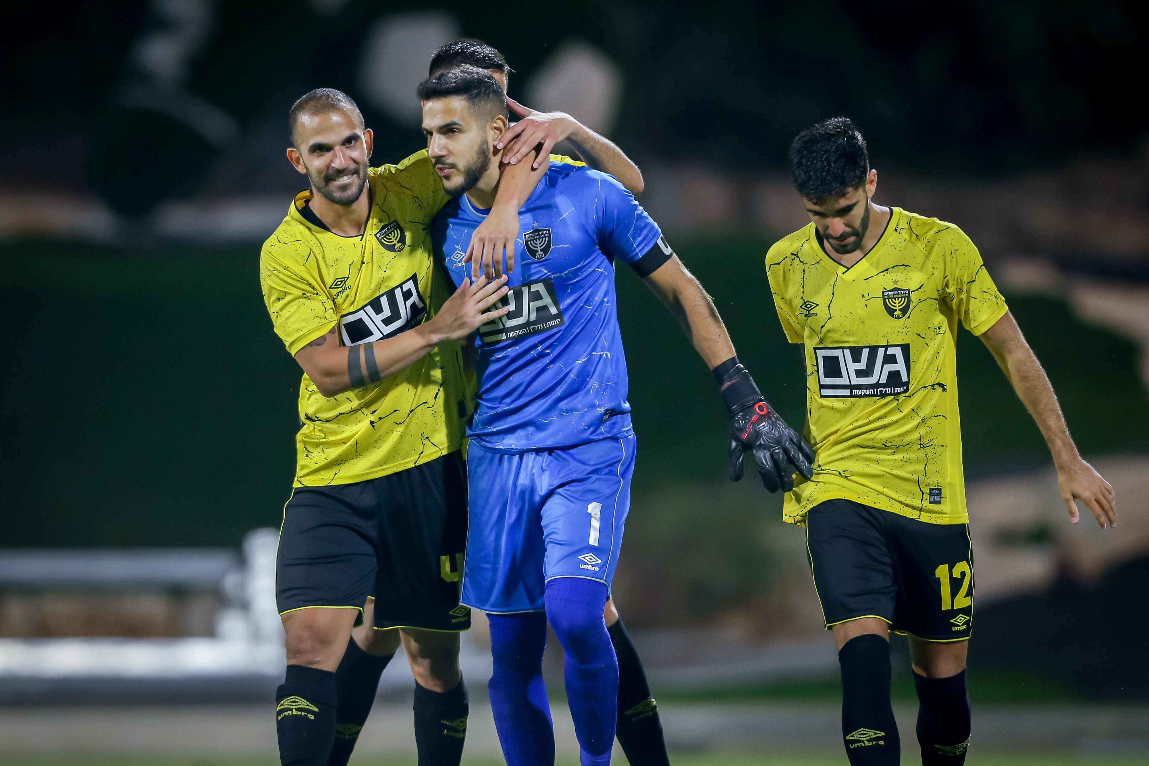 שחקן בית"ר ירושלים אוראל דגני, רועי פדידה עם איתמר ניצן