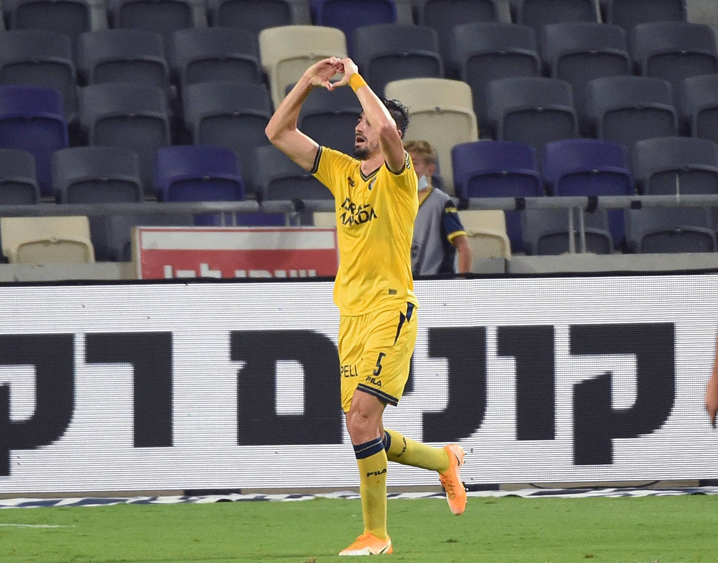 עידן נחמיאס שחקן מכבי תל אביב