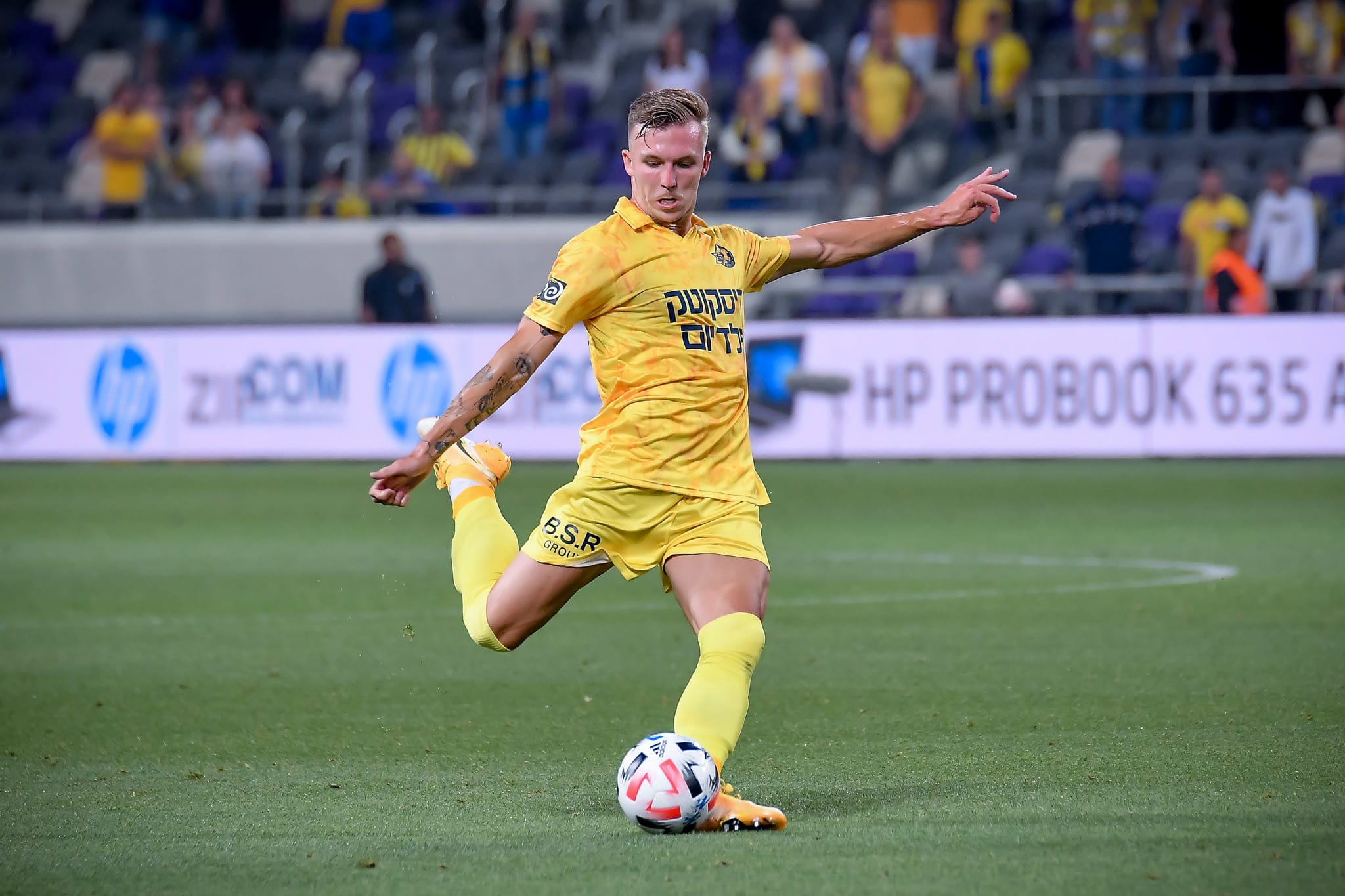 עדן קארצב שחקן מכבי תל אביב