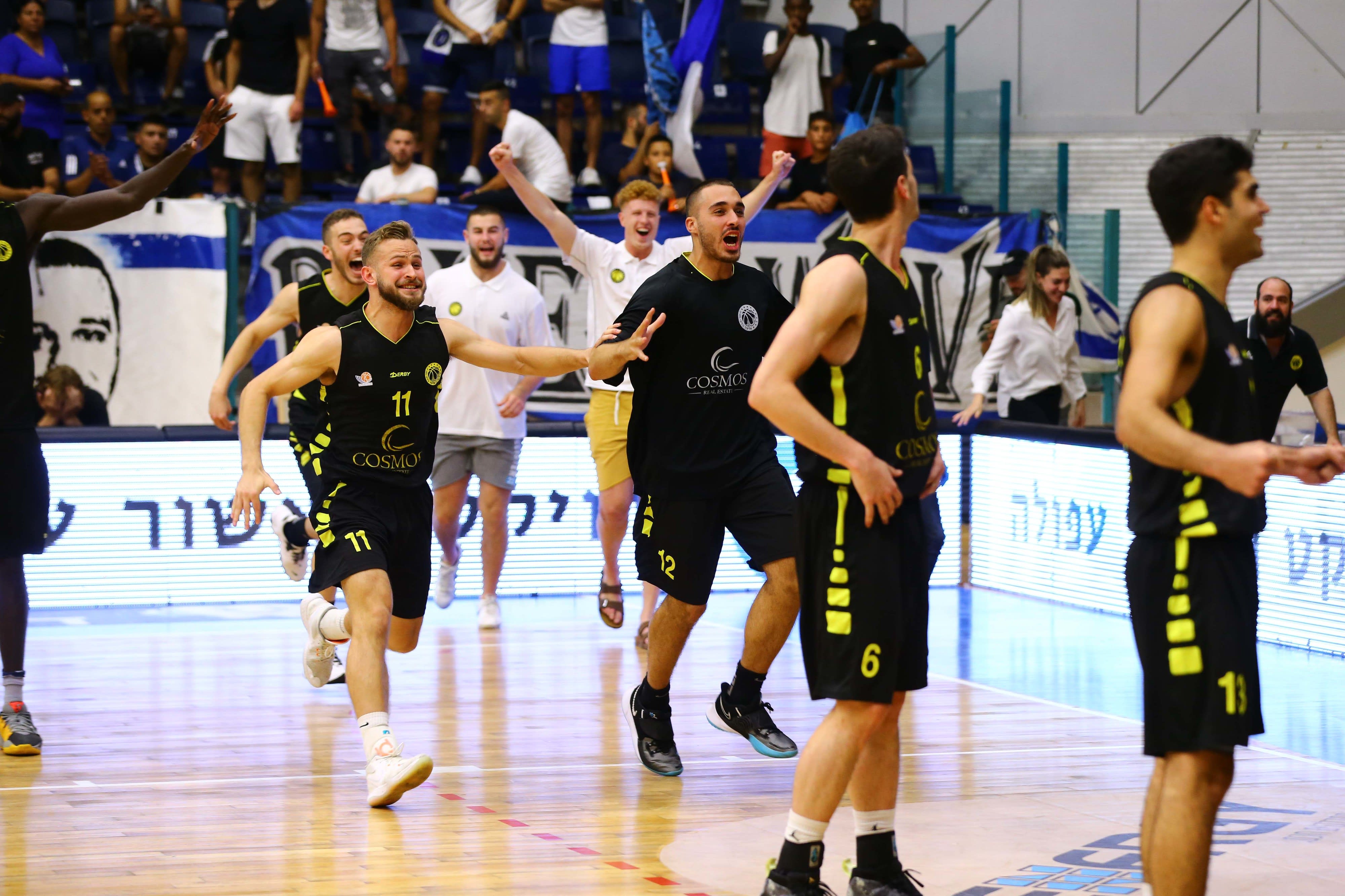 שחקני אליצור נתניה