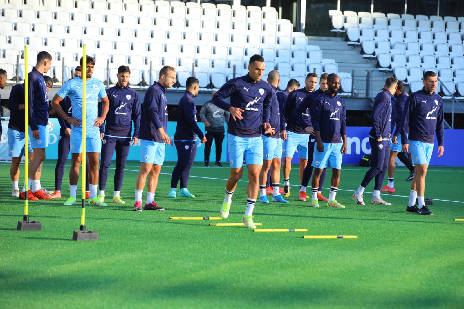 ליאל עבדה באימון נבחרת ישראל