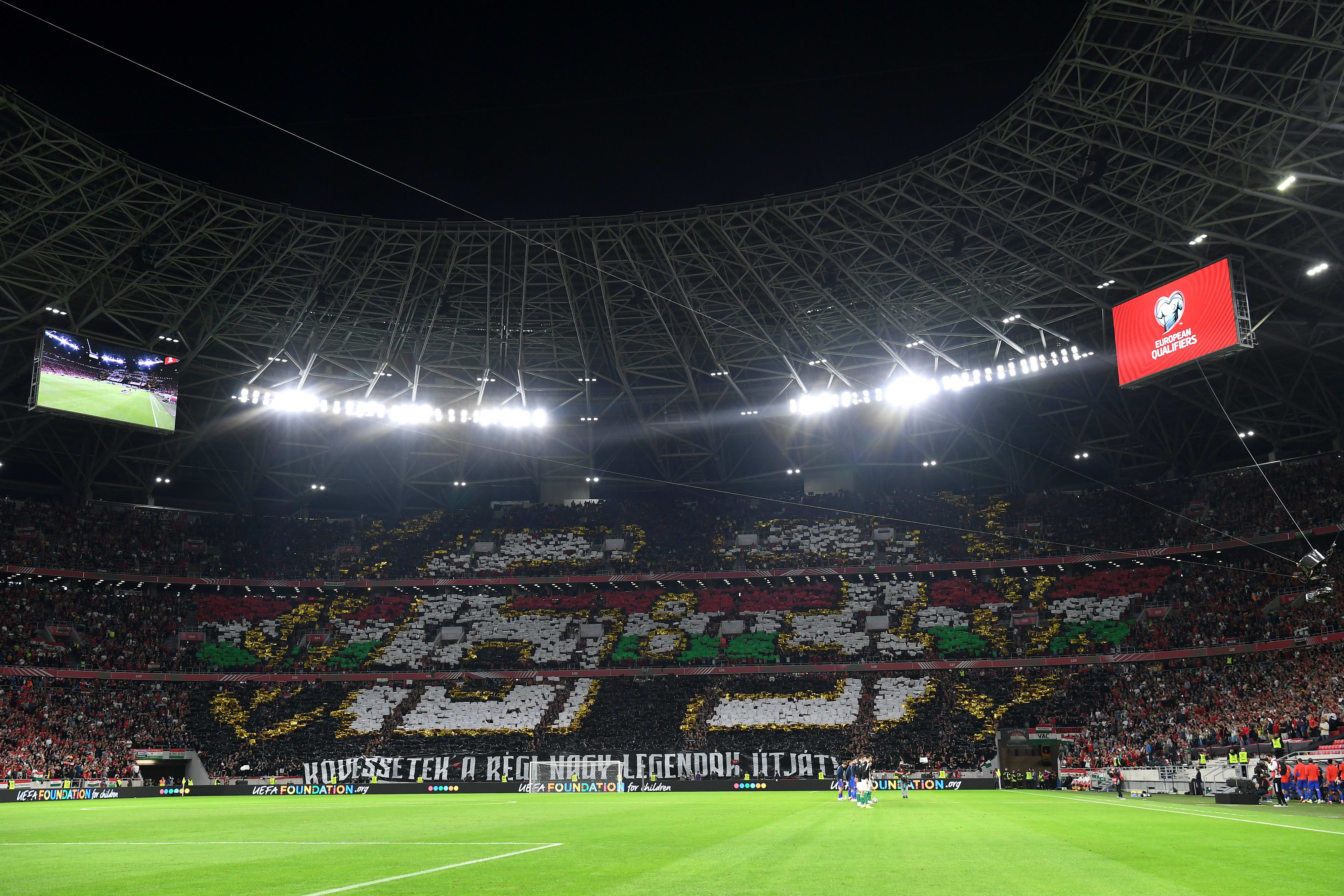 אוהדי נבחרת הונגריה בכדורגל