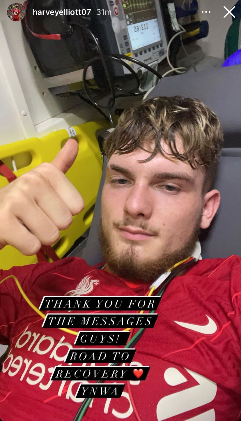 קשר ליברפול הארווי אליוט במסר מרגיע אחרי הפציעה הקשה