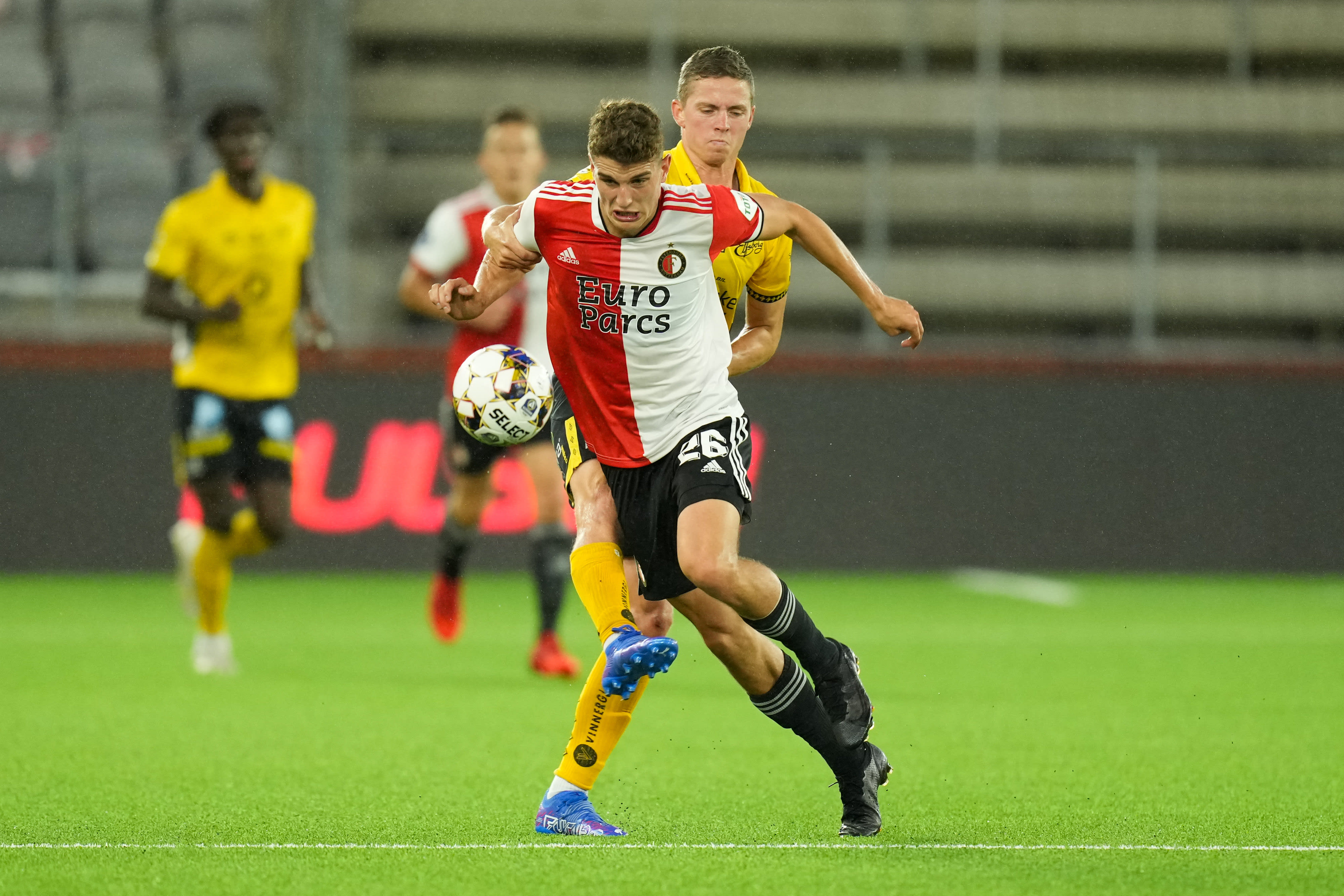 חוס טיל שחקן פיינורד