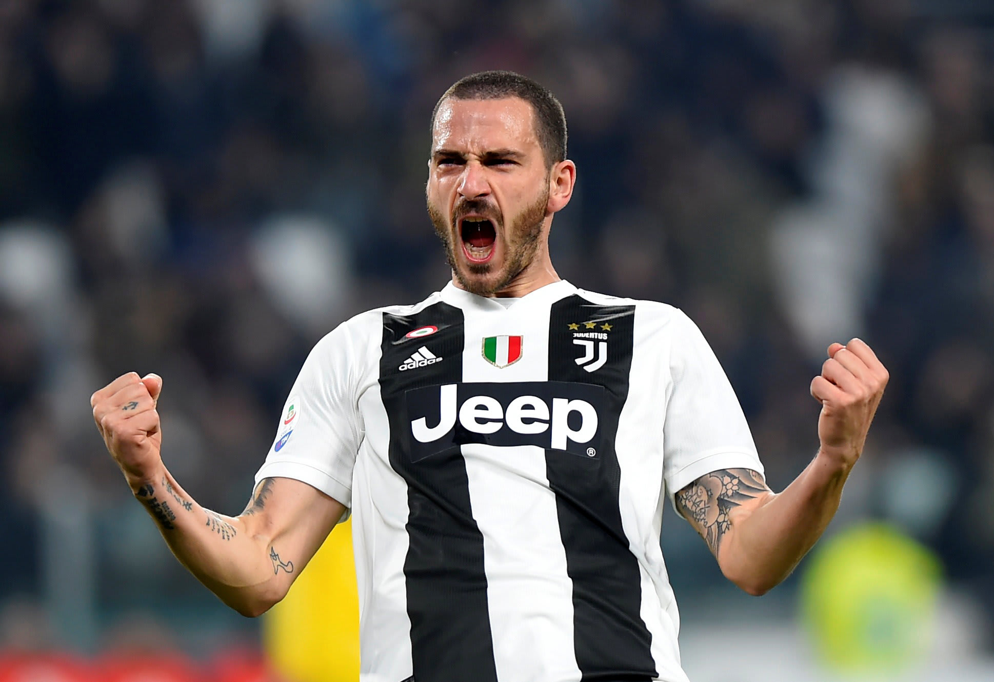 שחקן יובנטוס לאונרדו בונוצ'י חוגג