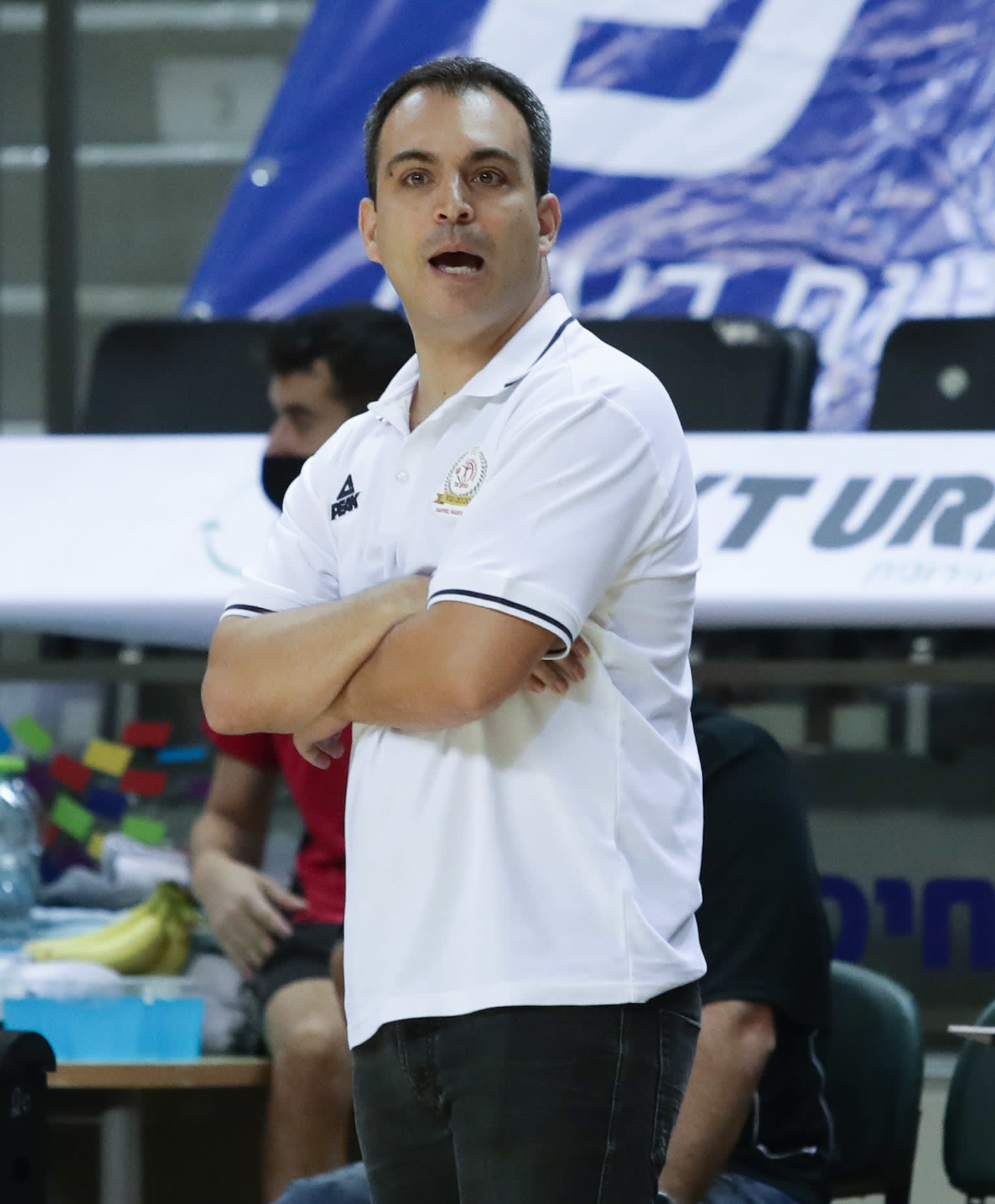 מאמן הפועל חיפה אלעד חסין