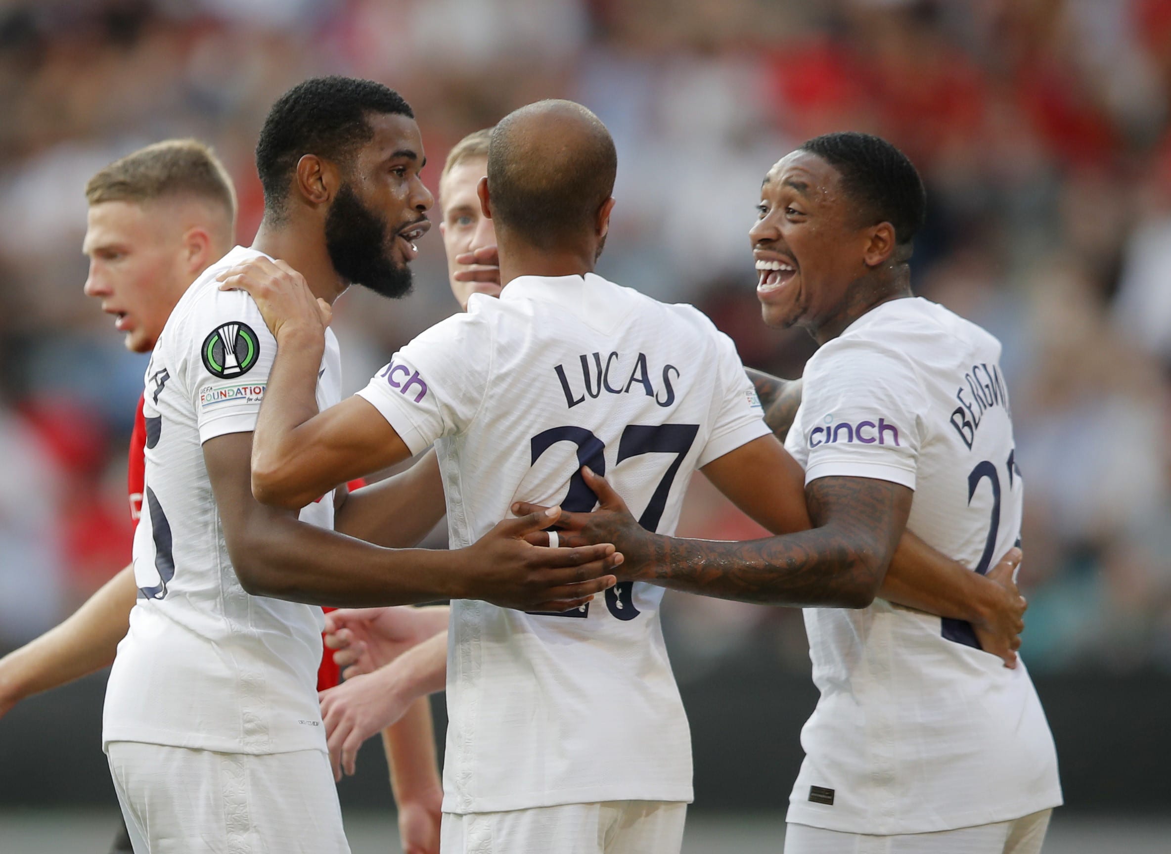 שחקני טוטנהאם, סטיבן ברחוויין, לוקאס מורה