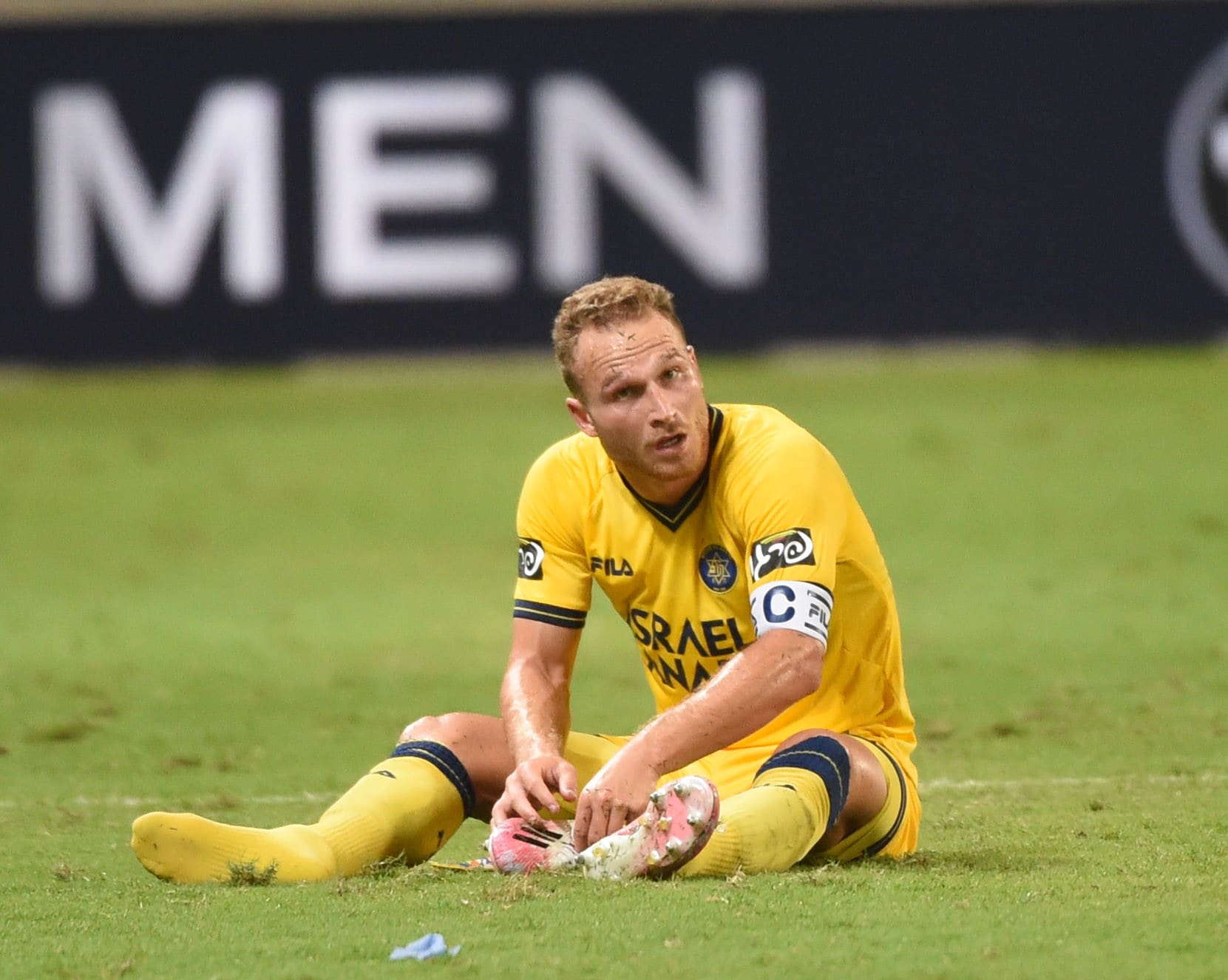 שחקן מכבי תל אביב דן גלזר