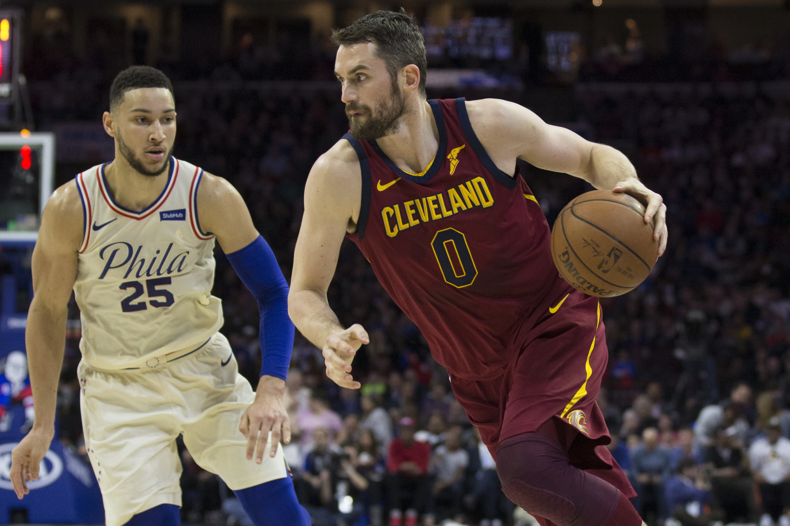 קווין לאב, בן סימונס