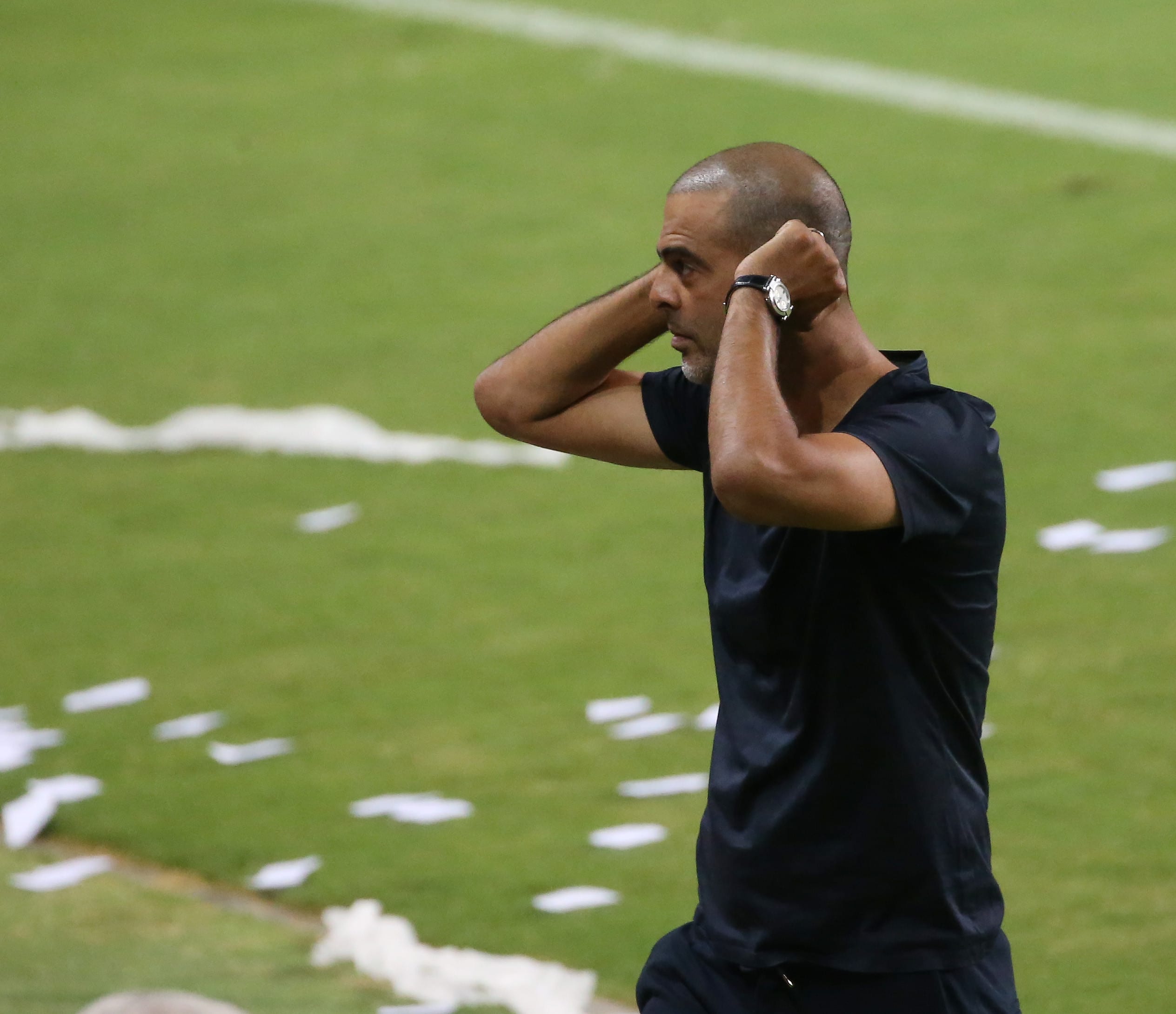 מאמן מכבי פתח תקוה גיא לוזון