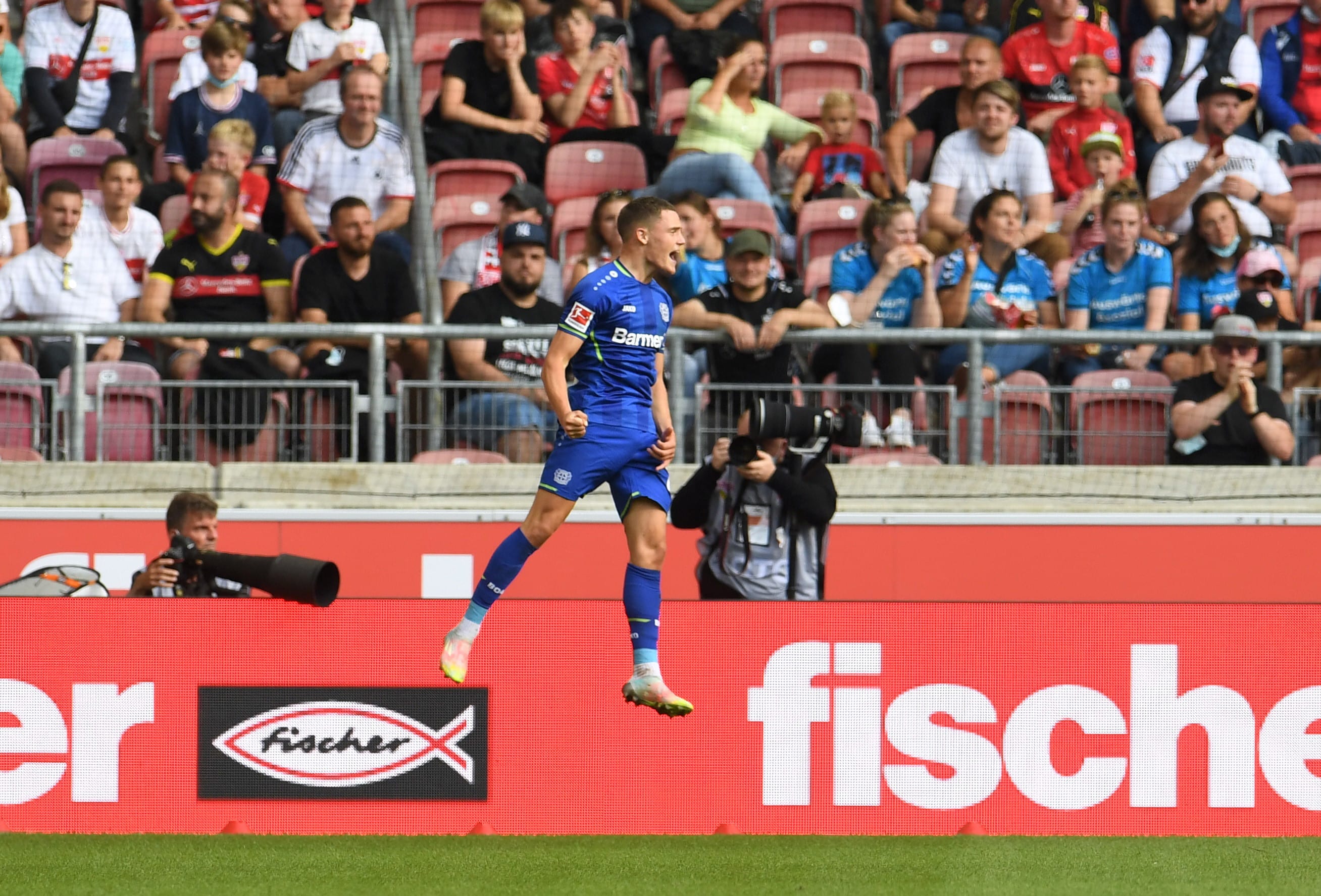 פלוריאן וירץ שחקן באייר לברקוזן