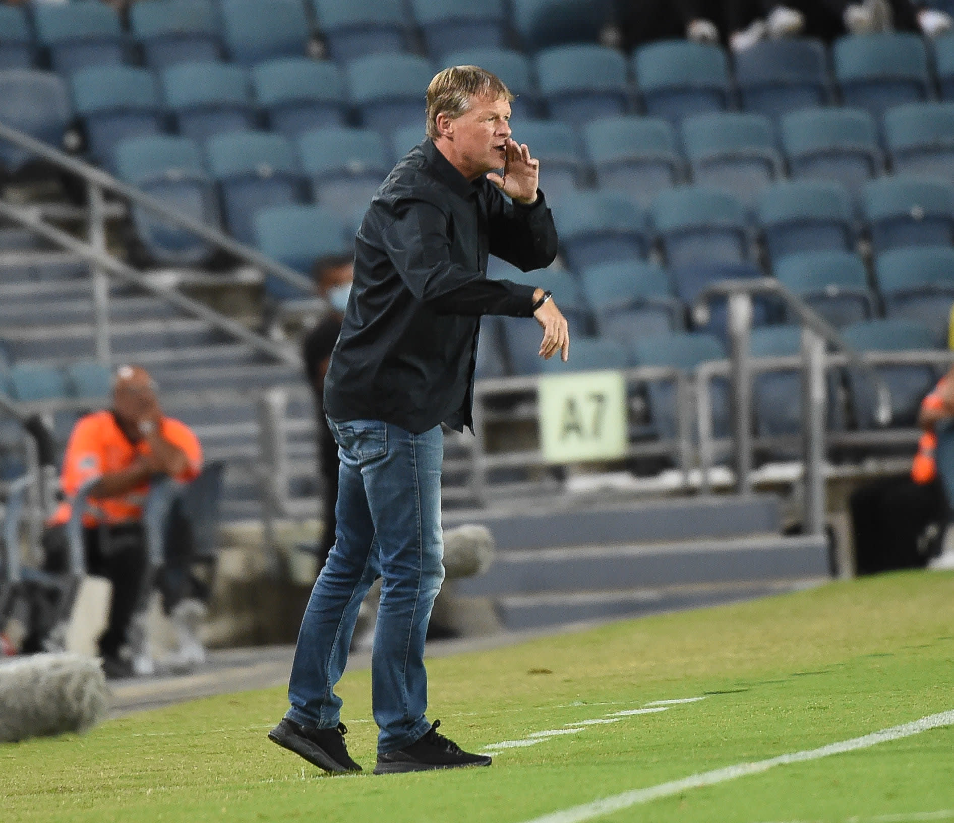 ארווין קומאן מאמן בית"ר ירושלים