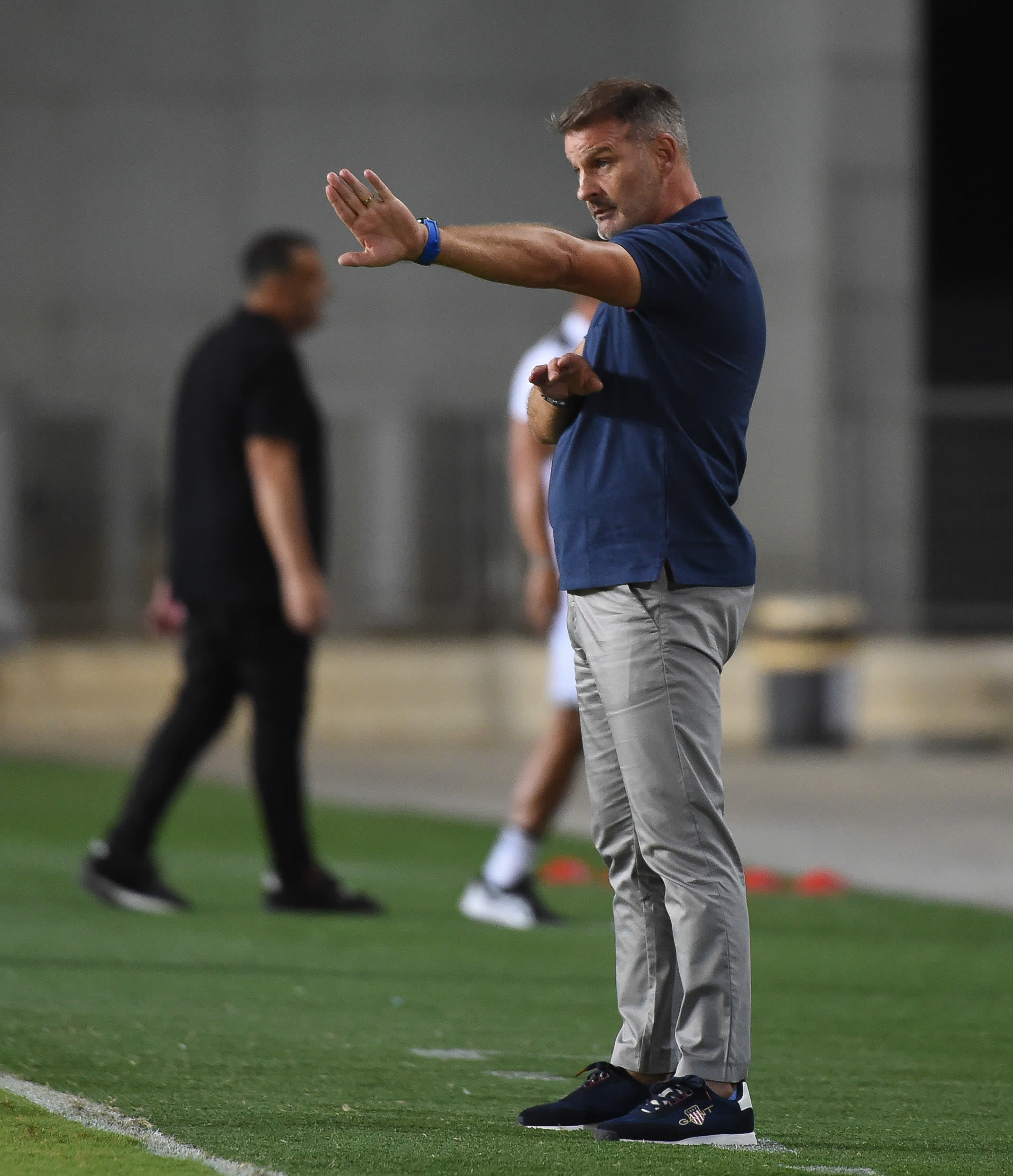 מאמן מכבי נתניה ריימונד אטפלד