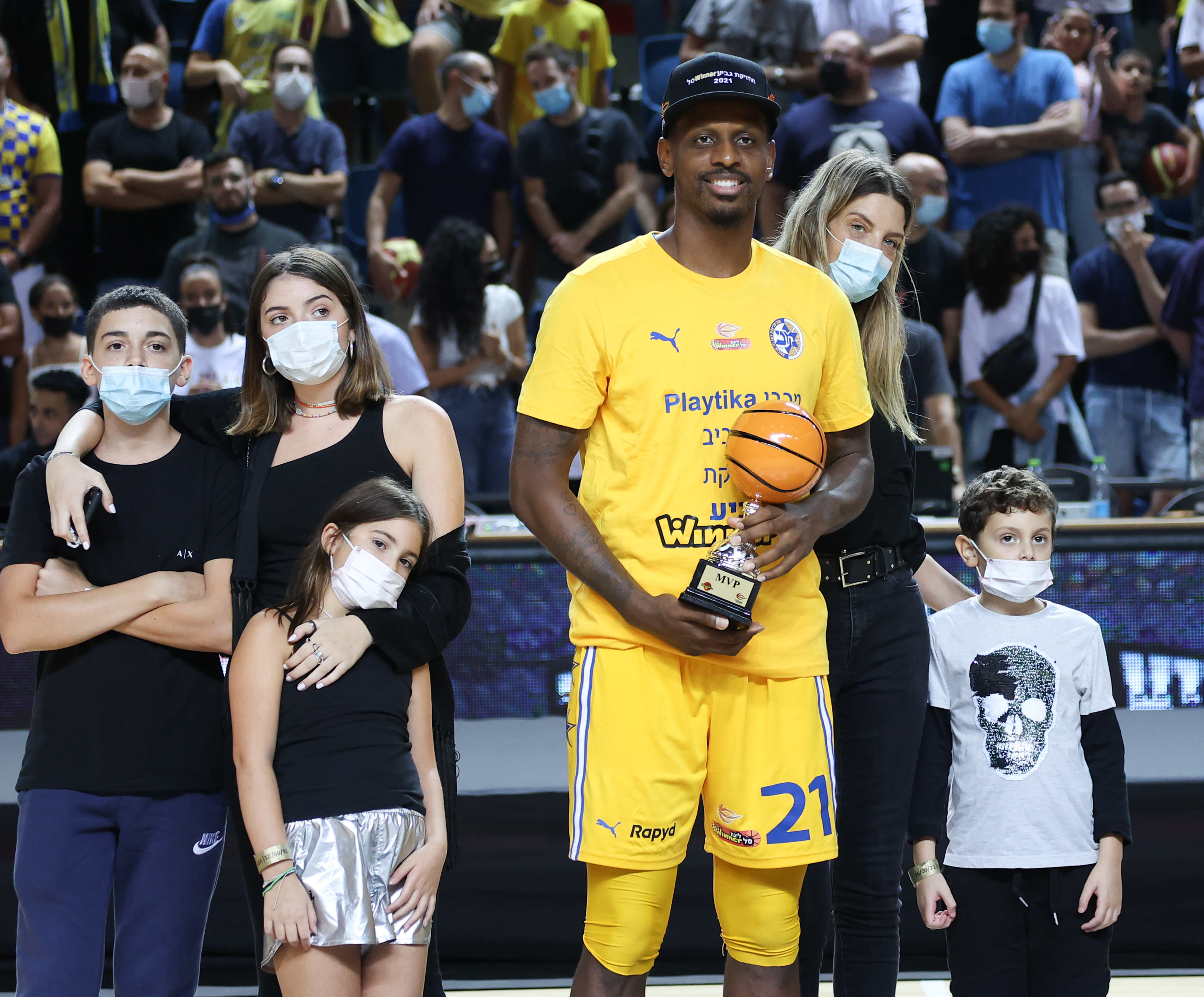 שחקן מכבי תל אביב ג'יימס נאנלי נבחר למצטיין גמר גביע ווינר