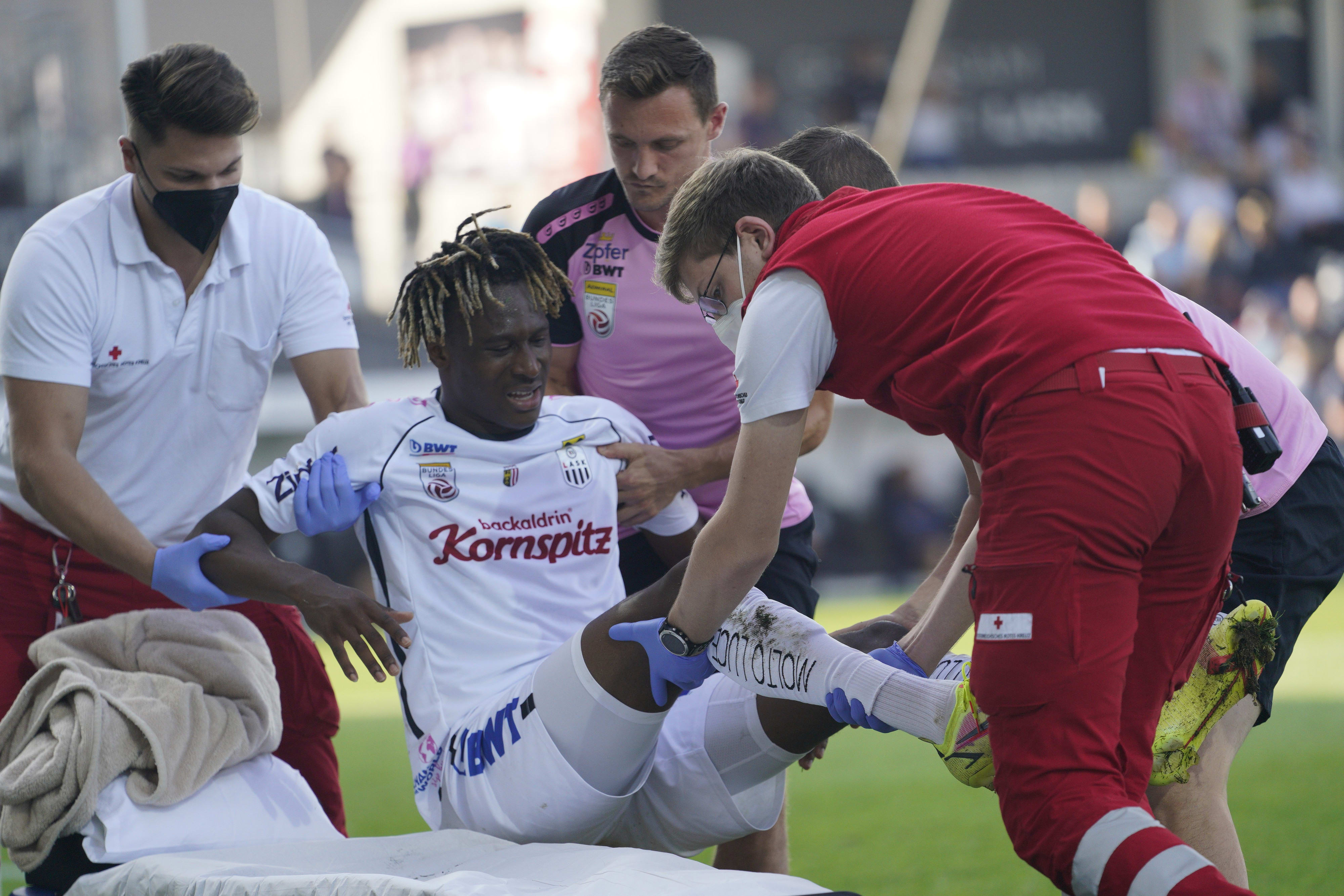 שחקן לאסק לינץ ממאדו קראמוקו