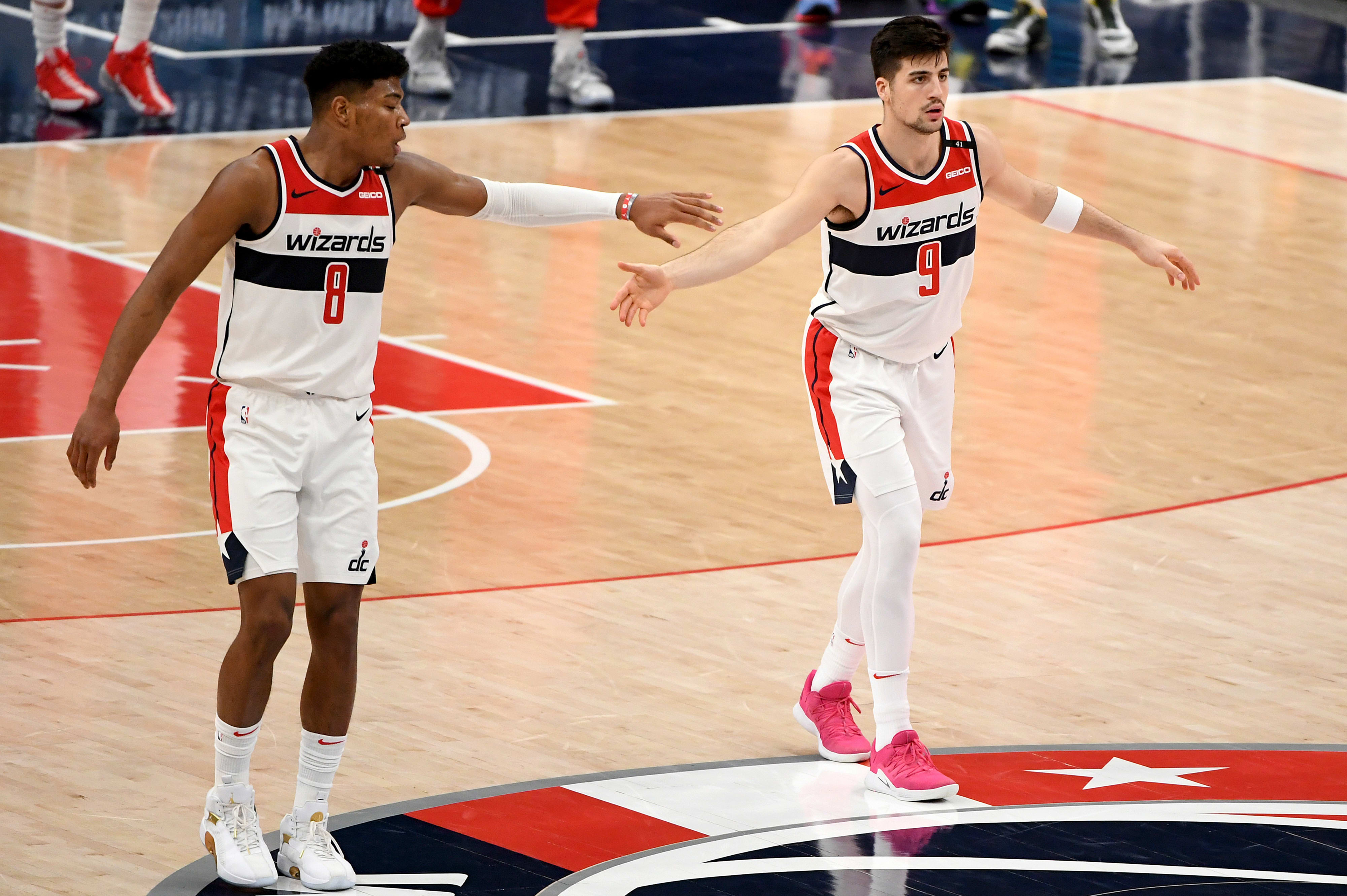 שחקני וושינגטון וויזארדס דני אבדיה, רוי האצ'ימורה