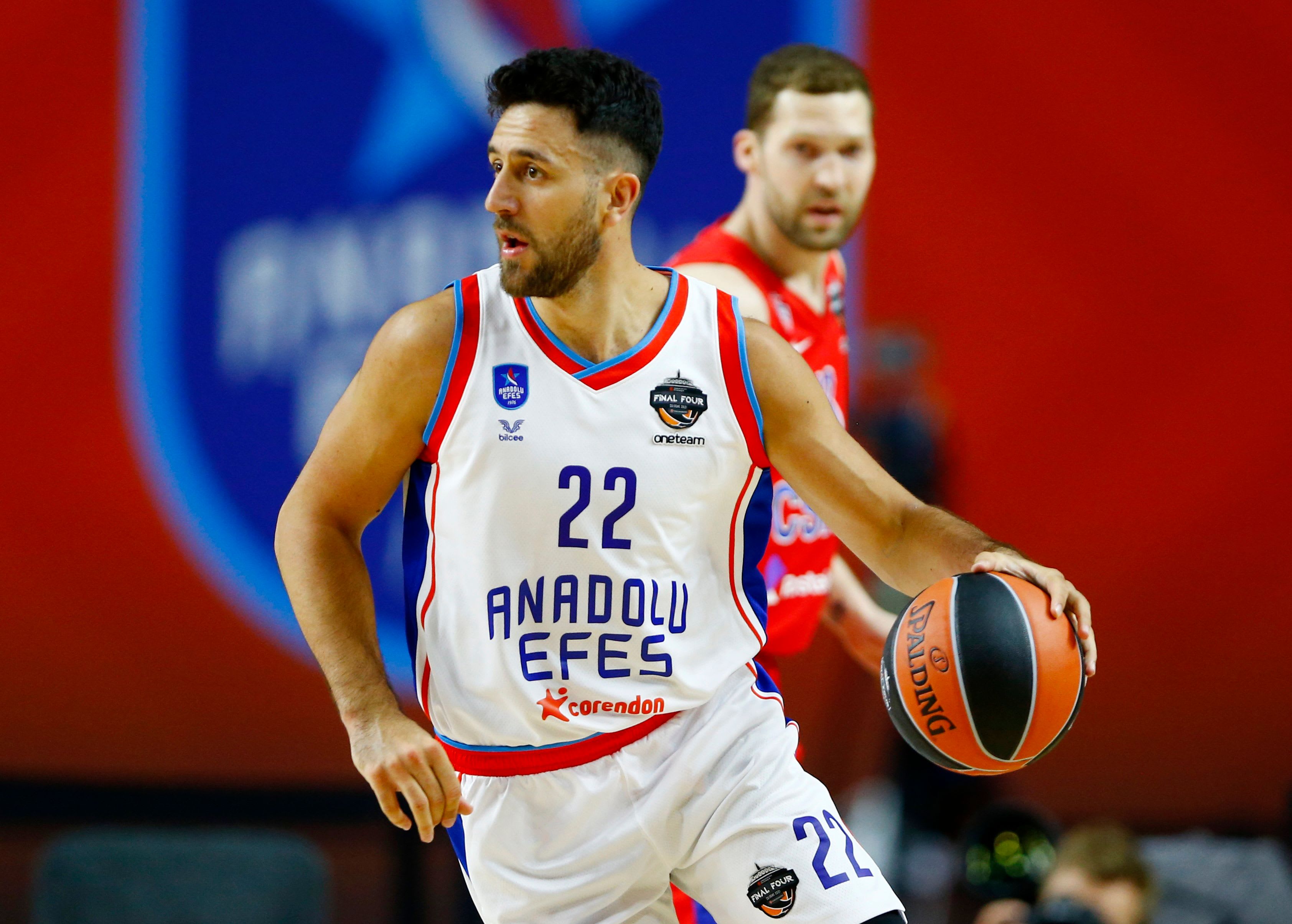 שחקן אנאדולו אפס וסילייה מיציץ'