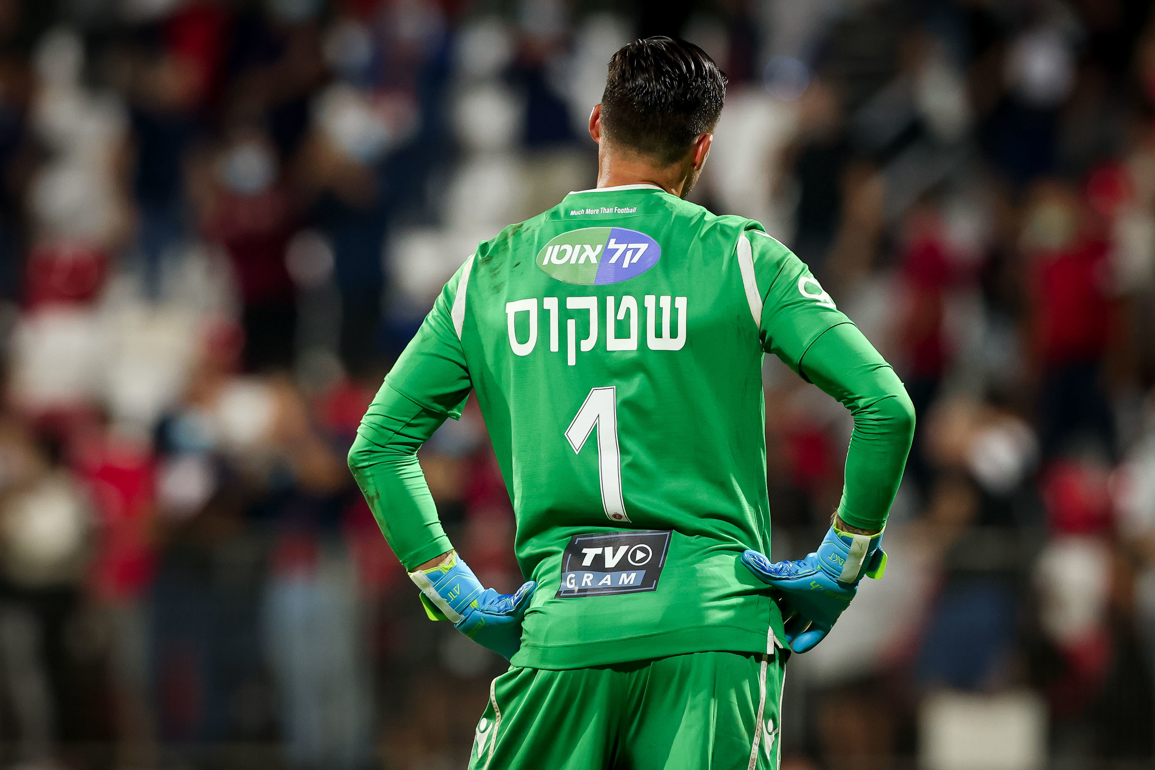 שוער הפועל תל אביב ארנסטס שטקוס