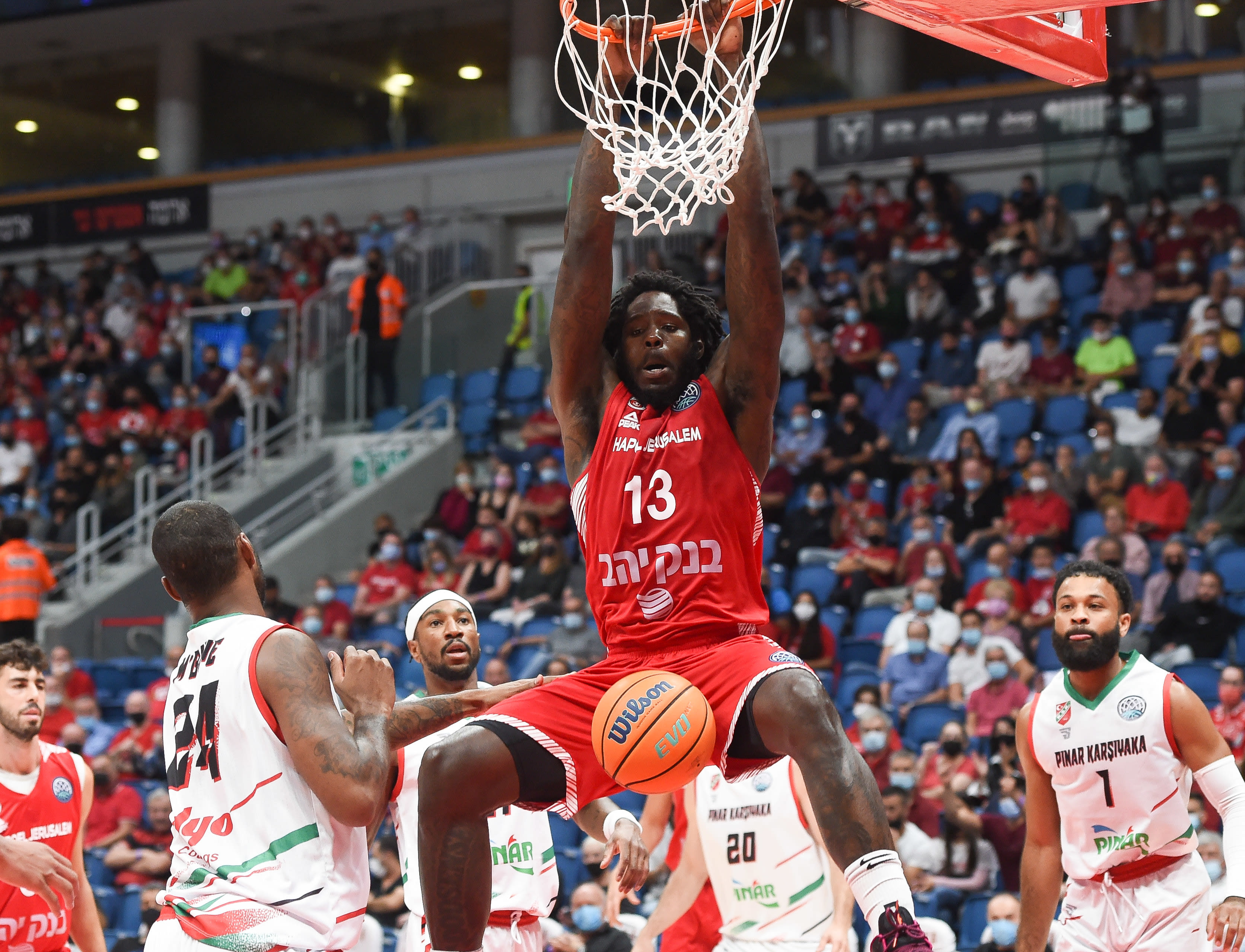 אנתוני בנט שחקן הפועל ירושלים