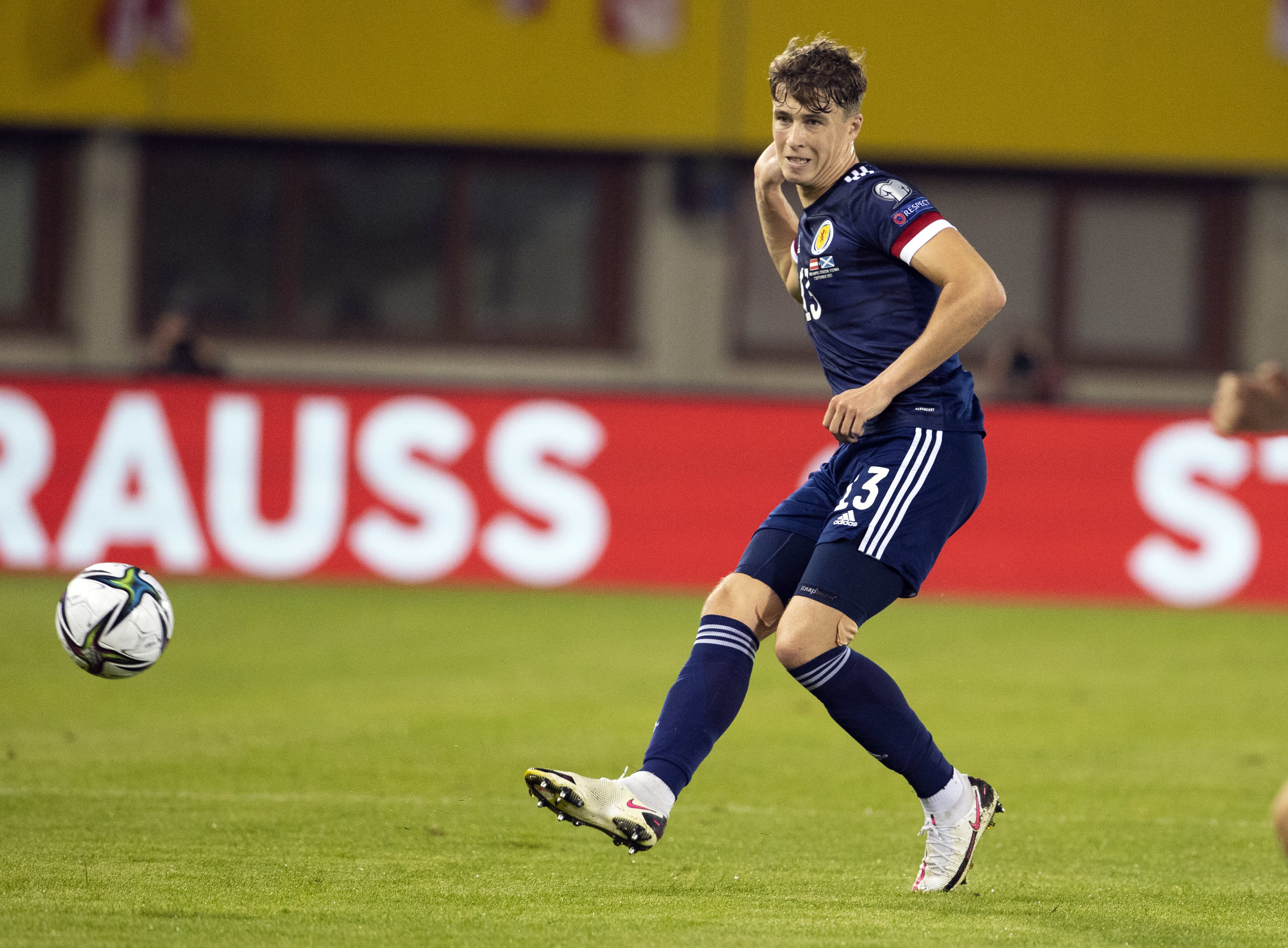 ג'ק הנדרי, בלם נבחרת סקוטלנד