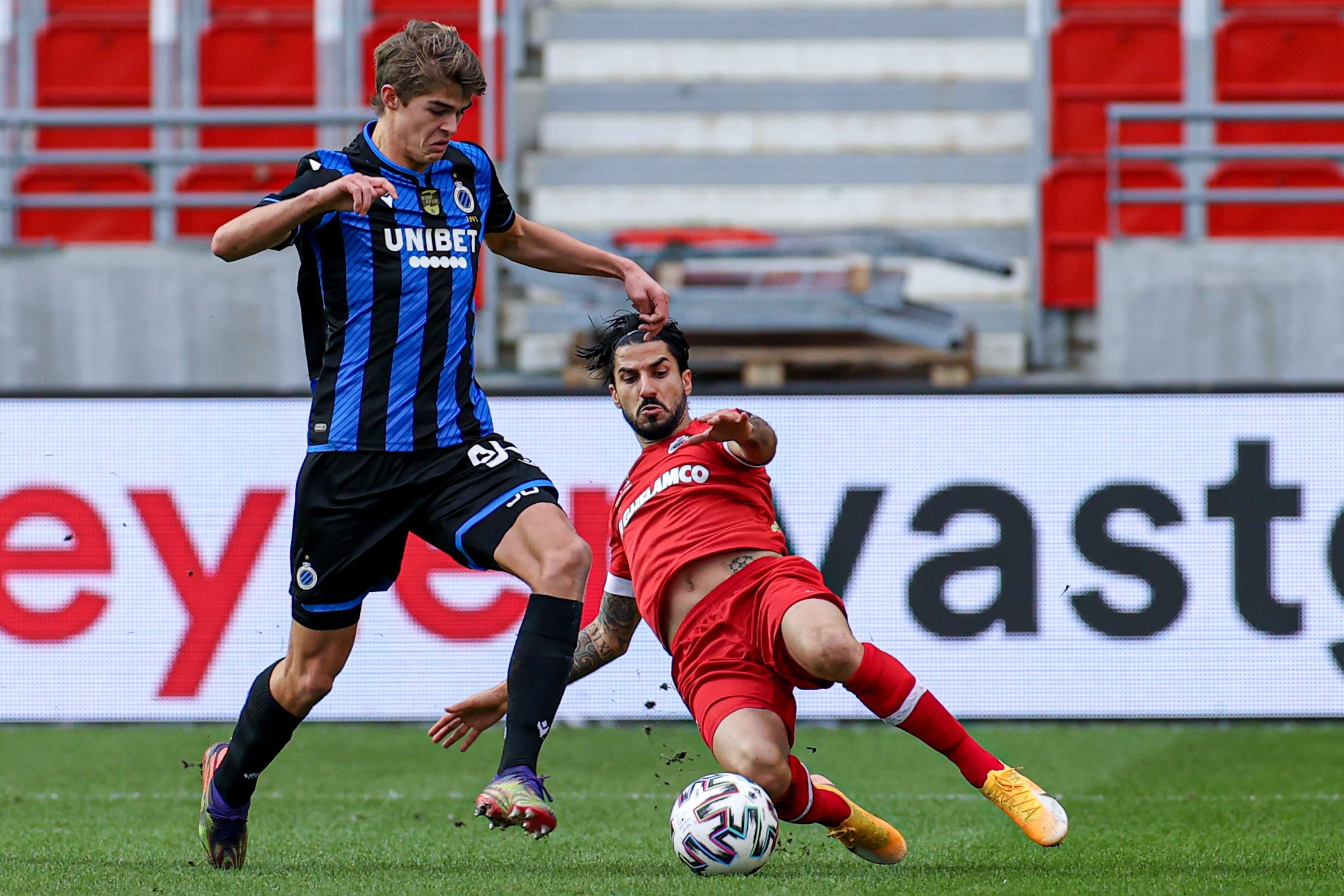 שארל דה קטלארה שחקן קלאב ברוז'