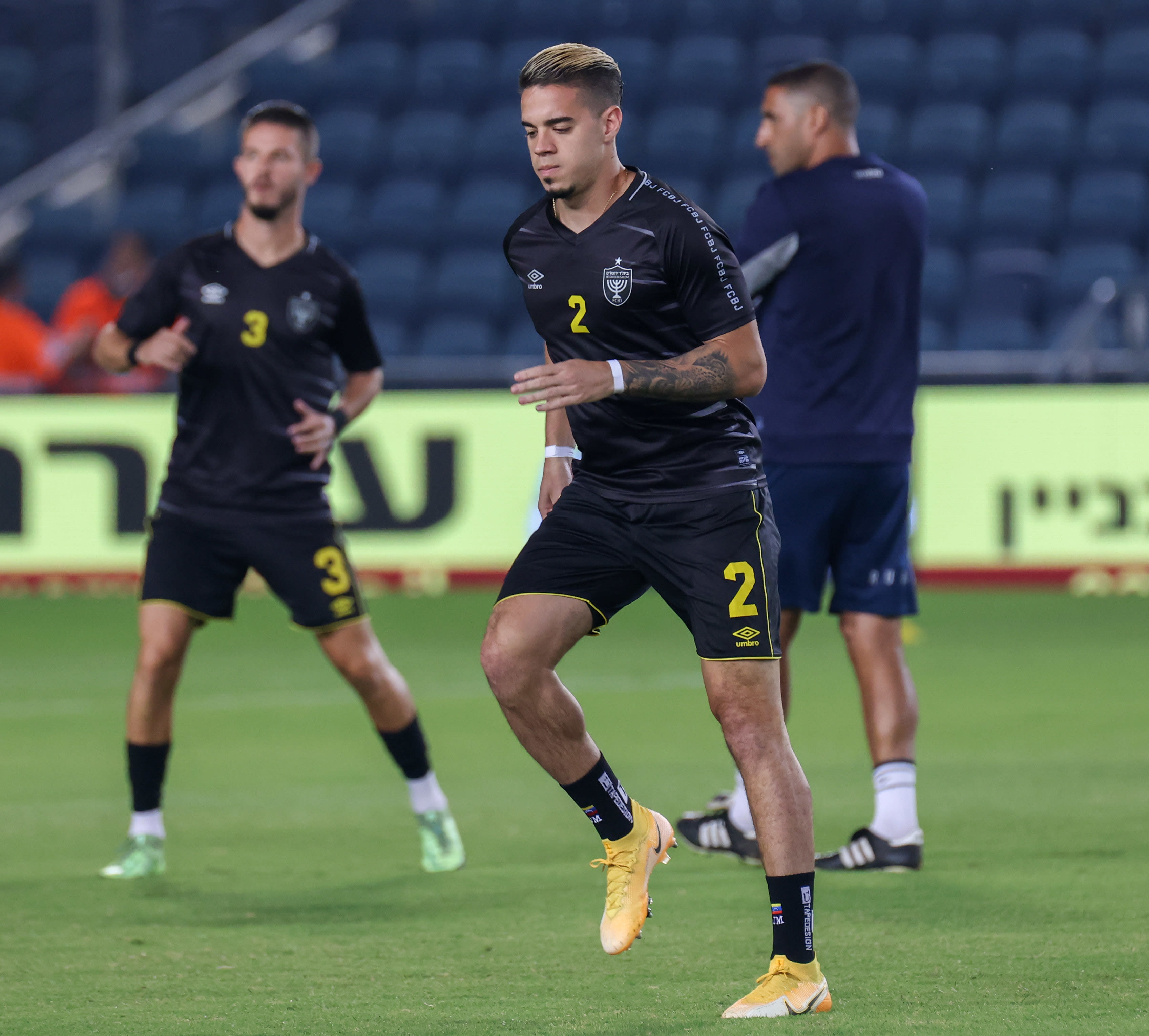 ג'וסואה מחיאס שחקן בית