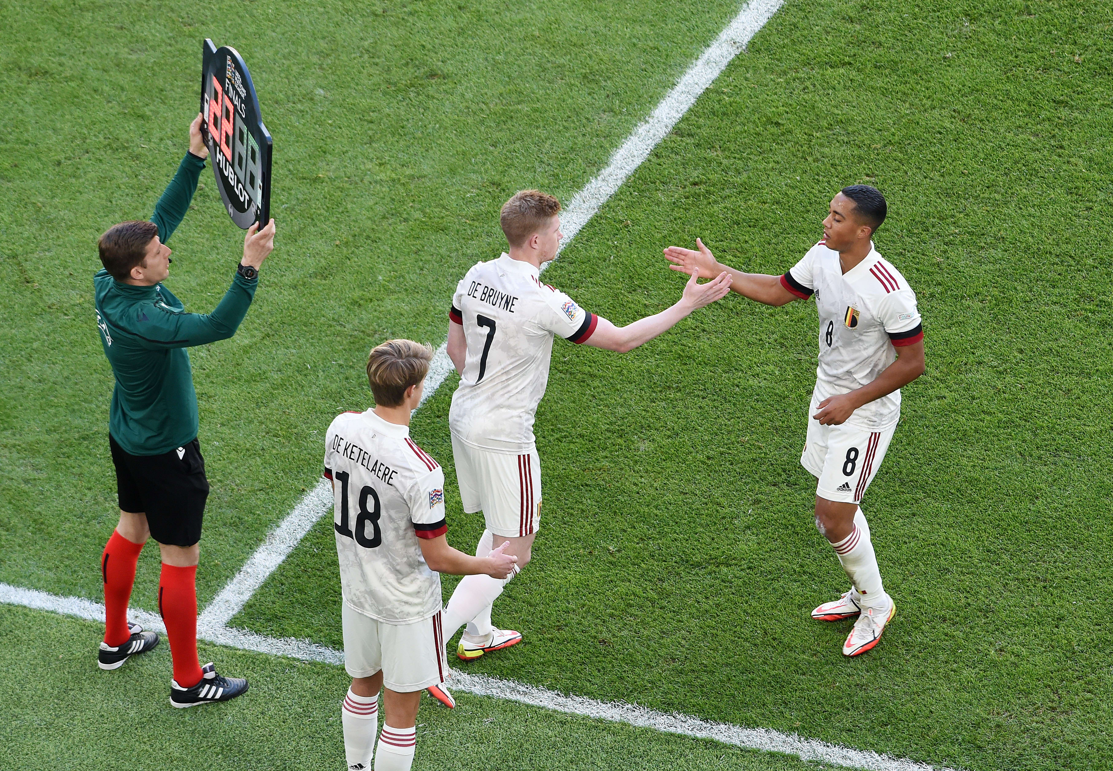 קווין דה בראונה, קשר נבחרת בלגיה עולה מהספסל