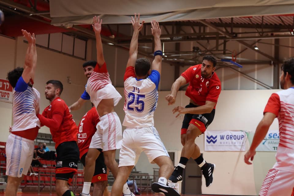 הפועל ראשון לציון בכדוריד מול מ.כ. חולון