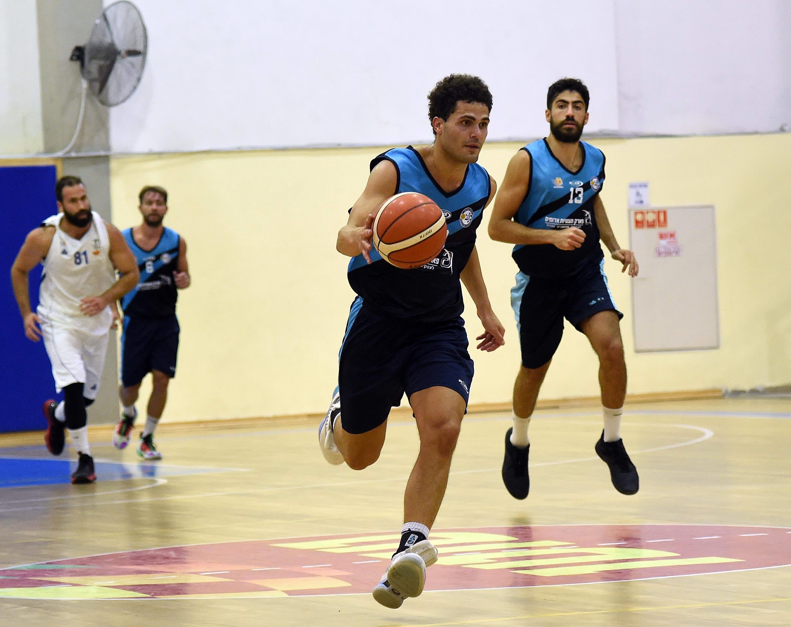 שחקן מכבי מעלה אדומים בר שפע