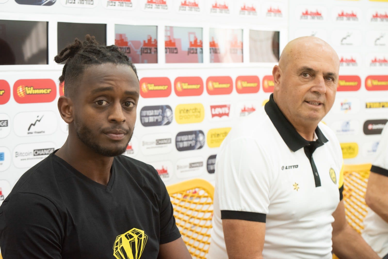 בני לם מאמן מכבי נתניה עם אביב אברהם