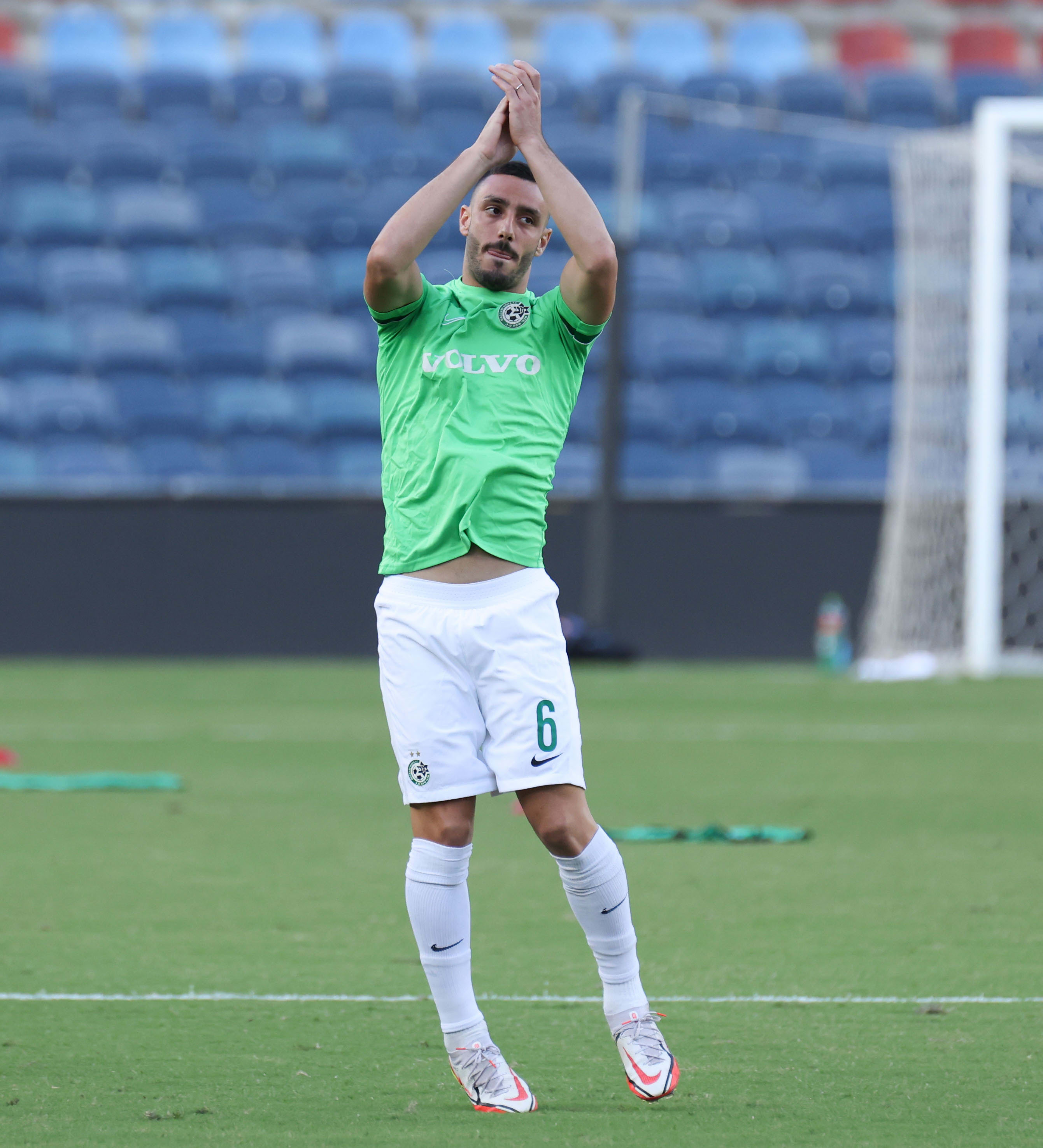 שחקן מכבי חיפה, נטע לביא